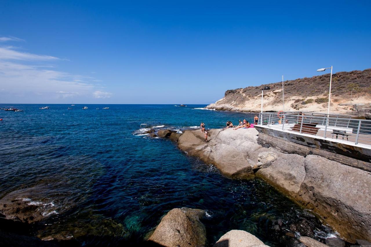 Apartments La Caleta Sunrises Costa Adeje  ภายนอก รูปภาพ